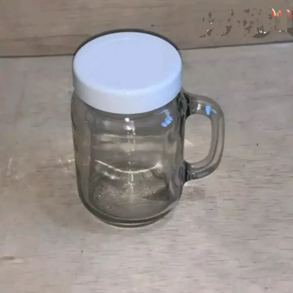 Gelas toples.. Bertangkai..