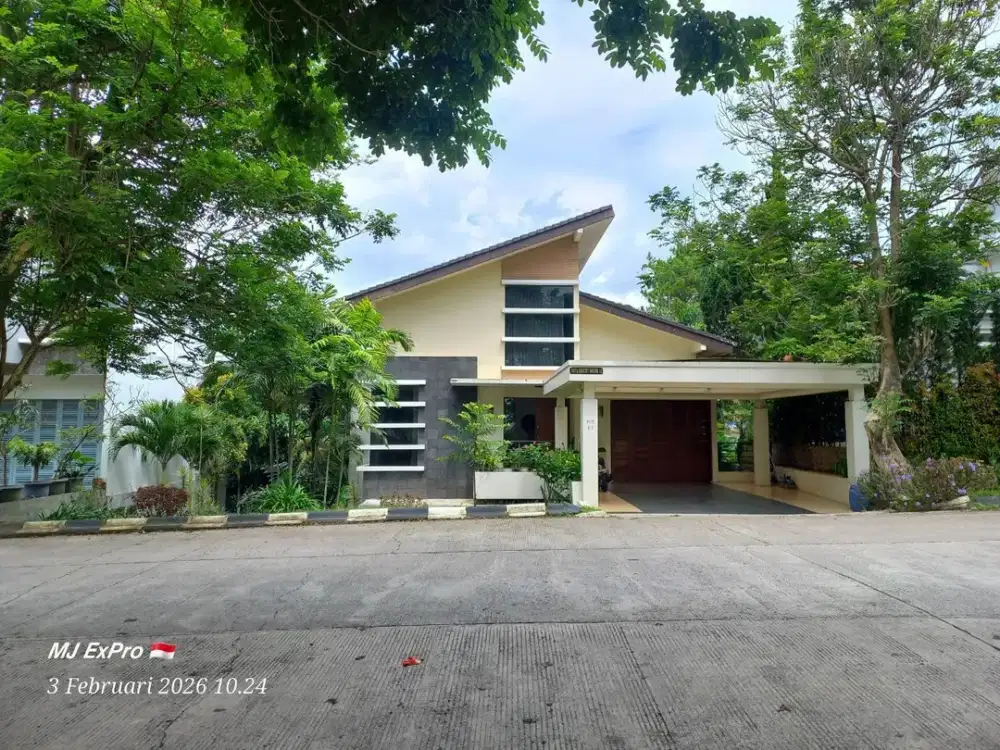 Dijual Murah Rumah Villa Terawat di Resort Dago Pakar  Lokasi dkat Binus, Hotel Indigo & Hotel Intercontinental Bandung