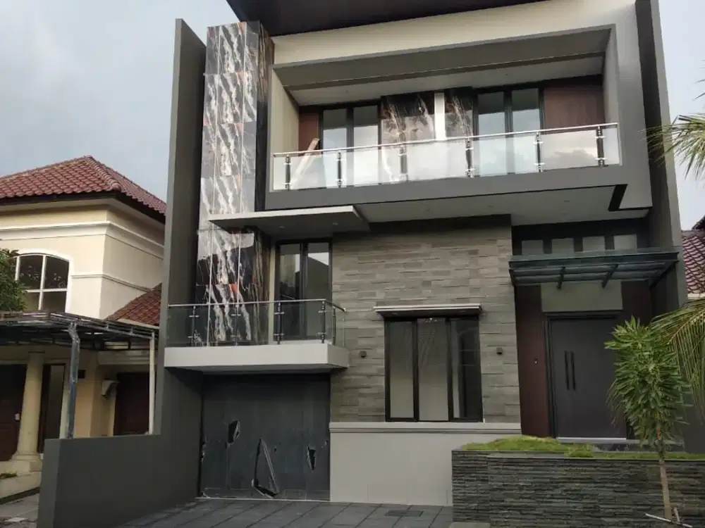 Rumah Di Fullerton Citraland Utama