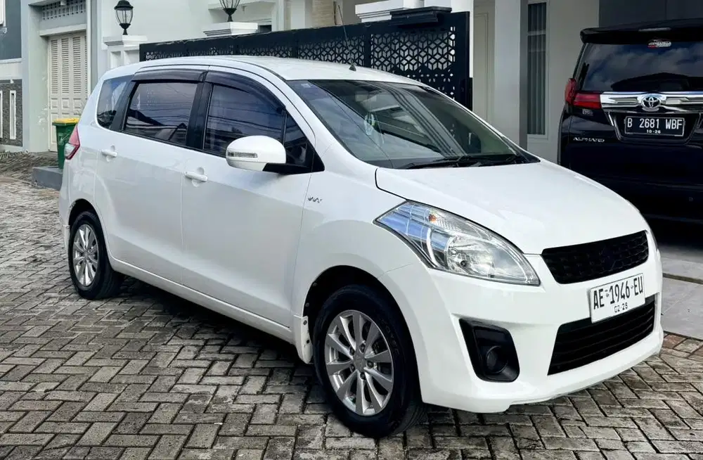 Suzuki ertiga 2012 GL manual