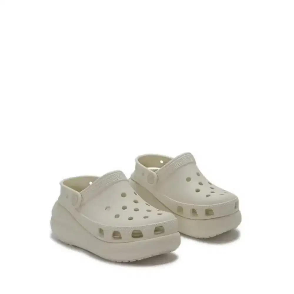 Sendal original crocs wanita