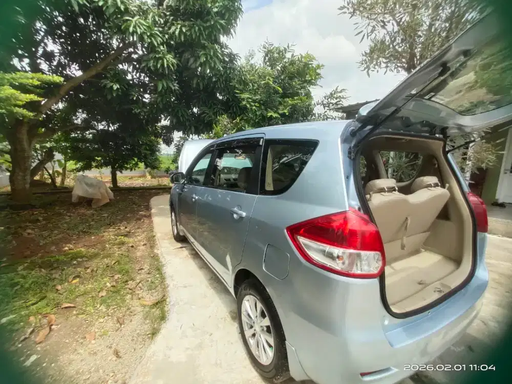 Suzuki Ertiga 2012 manual