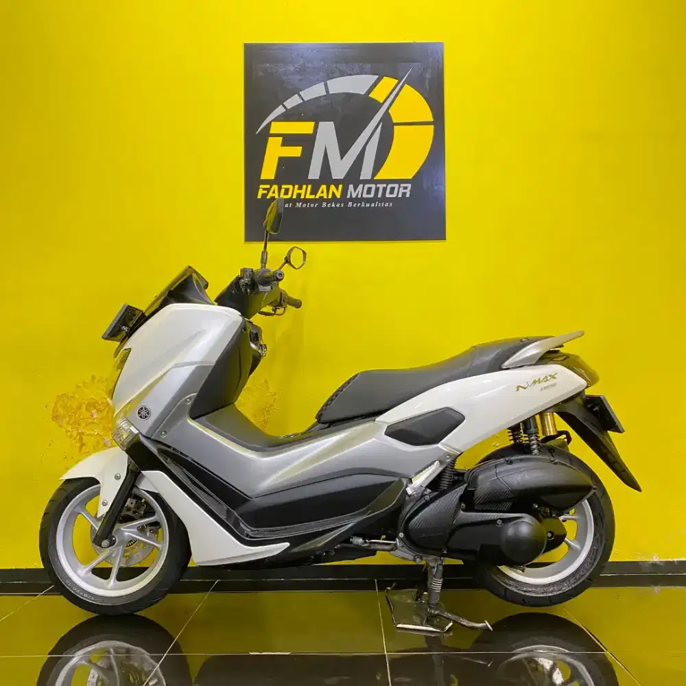 Yamaha Nmax Tahun 2018 putih pajak on full orisinil
