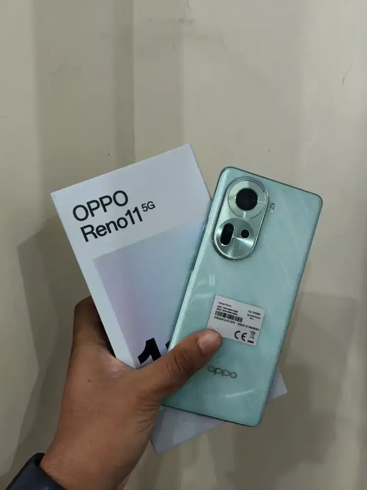 Oppo reno 11 5g ram 8/256 second