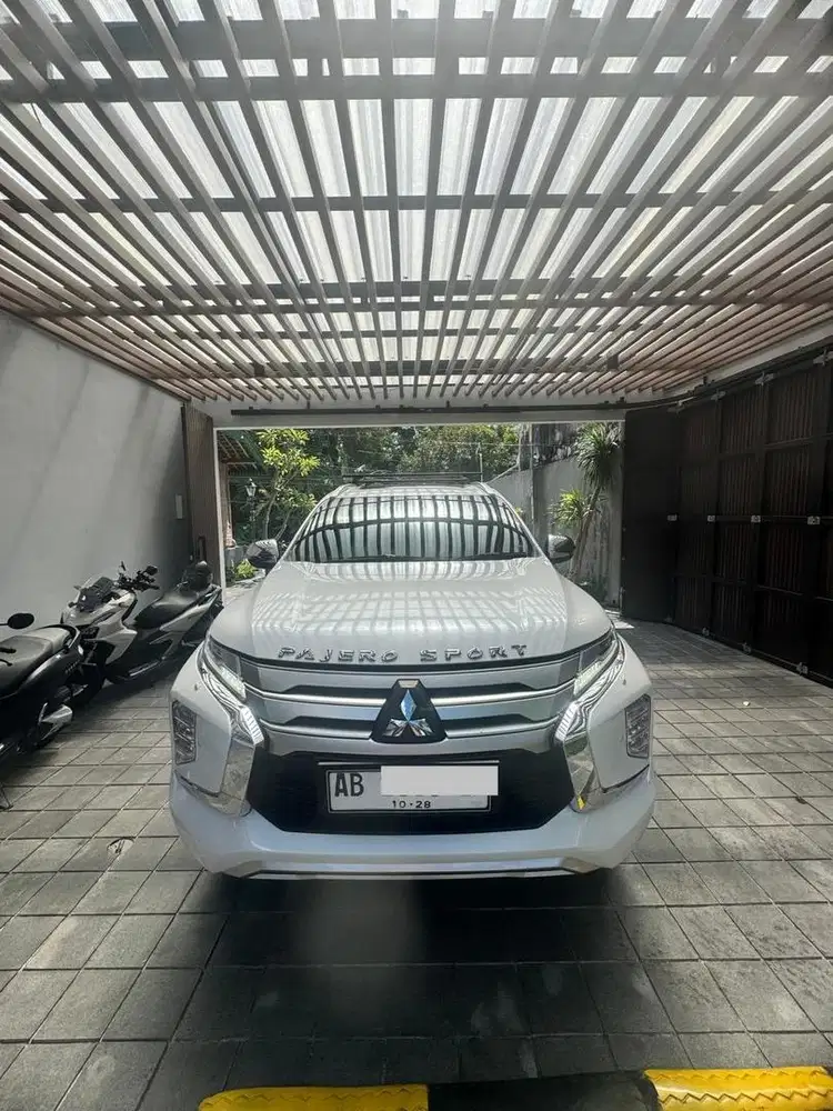 Bismillah , jual Pajero Sport Dakar putih 2023 AB, tgn 1, AT 4x2 solar