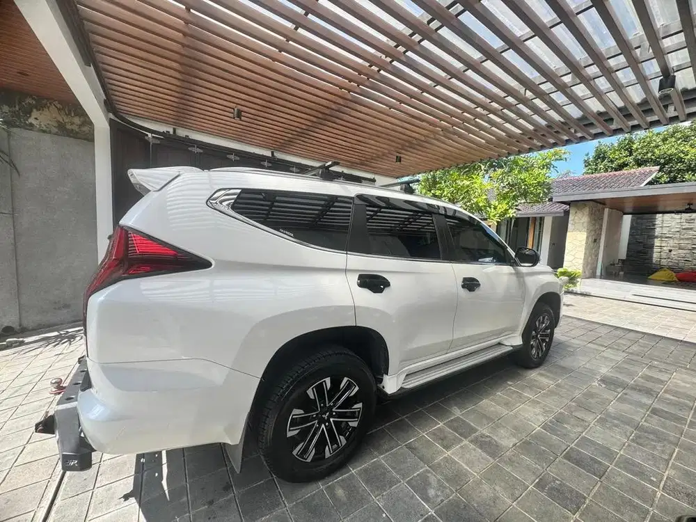 Bismillah , jual Pajero Sport Dakar putih 2023 AB, tgn 1, AT 4x2 solar