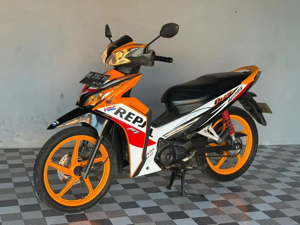 Honda blade 2015 plat ab bagus