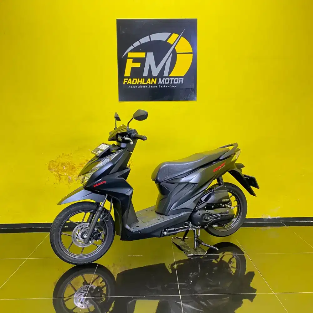 Honda Beat Deluxe Tahun 2023 km low full orisinil mulus istimewa
