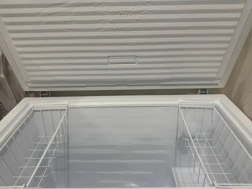 Freezer AQUA AQF 320 MC