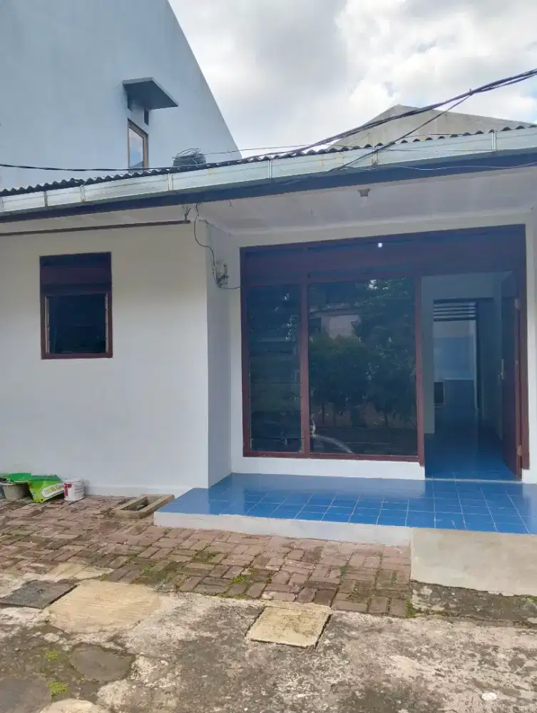 DIKONTRAKKAN RUMAH BULANAN