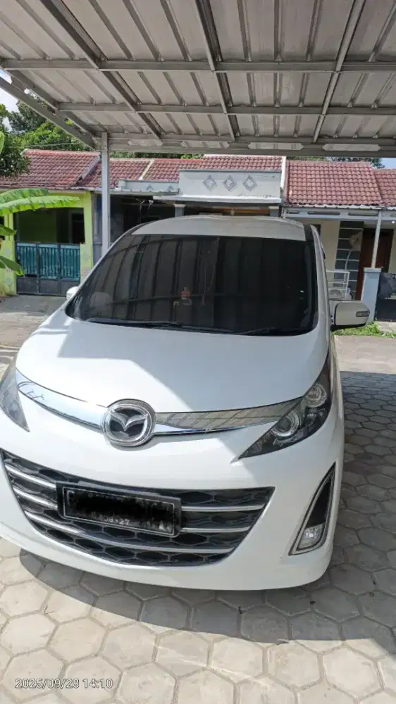 Mazda biante 2012 bukan tangan pertama