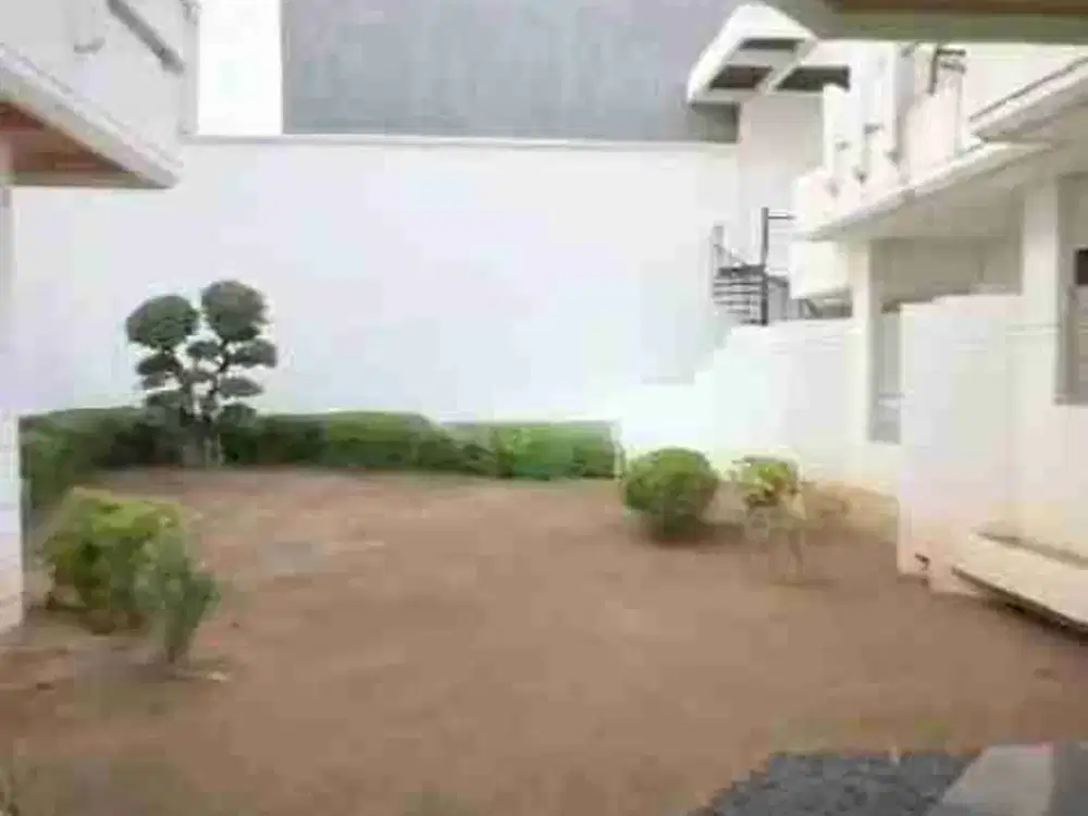 Dijual Rumah Mewah 600 m2 Dharmahusada Indah