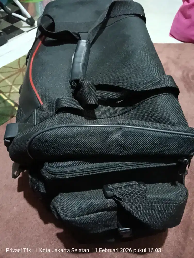 Tas Perlengkapan Kamera