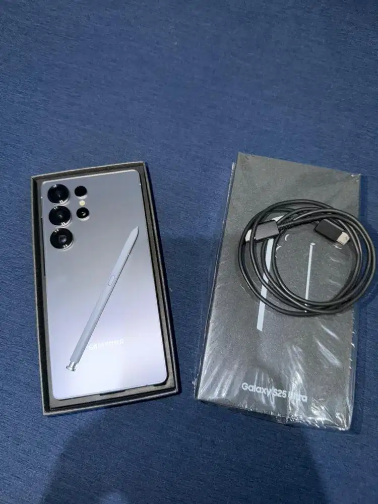 FOR SALE SAMSUNG S25 ULTRA 512gb