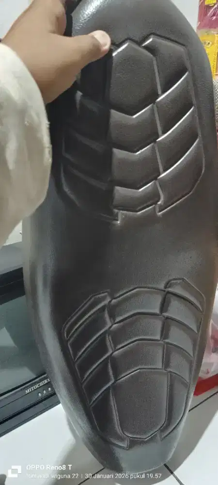 Jok sadel Yamaha Vega ZR asli original bawaan 5d9.