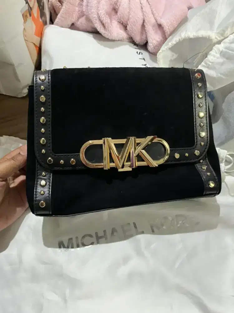 Michael Kors Parker Medium Studded Suede 