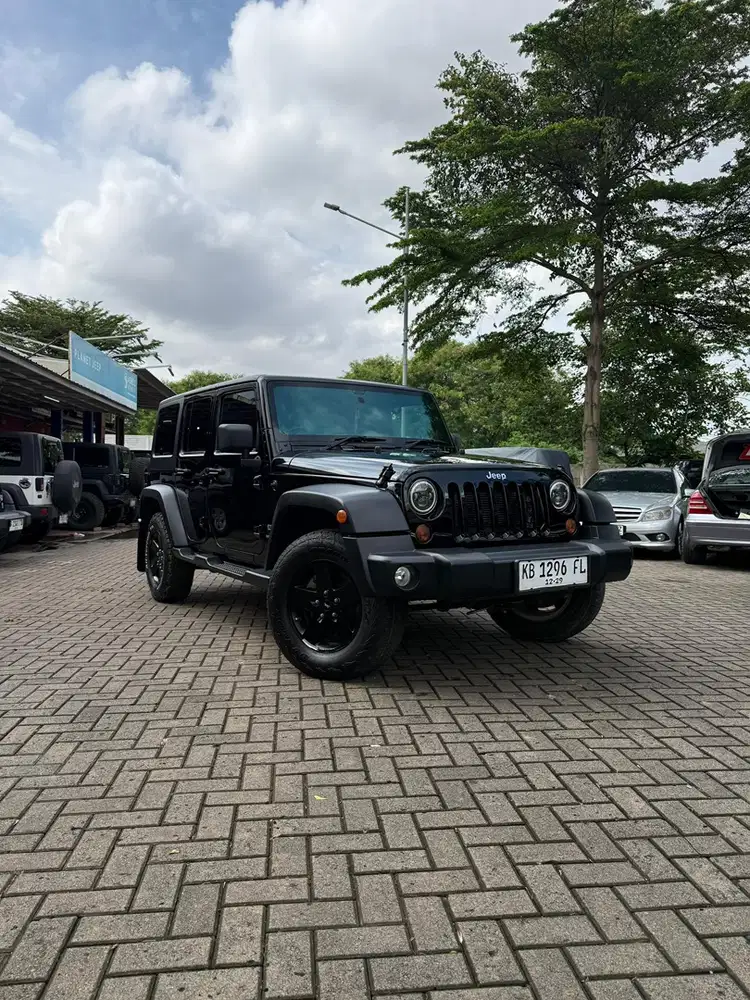 Jeep Wrangler Unlimited 2012 Bensin