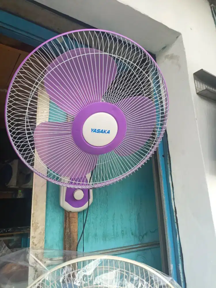 Di jual kipas angin dinding barang normal no minus