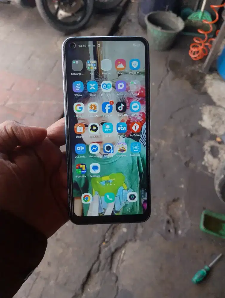 Jua hp infinix hot 10 jaringan 4G LTE RAM 4/64gb camera bagus