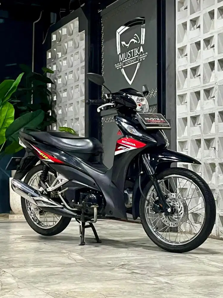 HONDA REVO FIT 2023 - Chintia Mustika