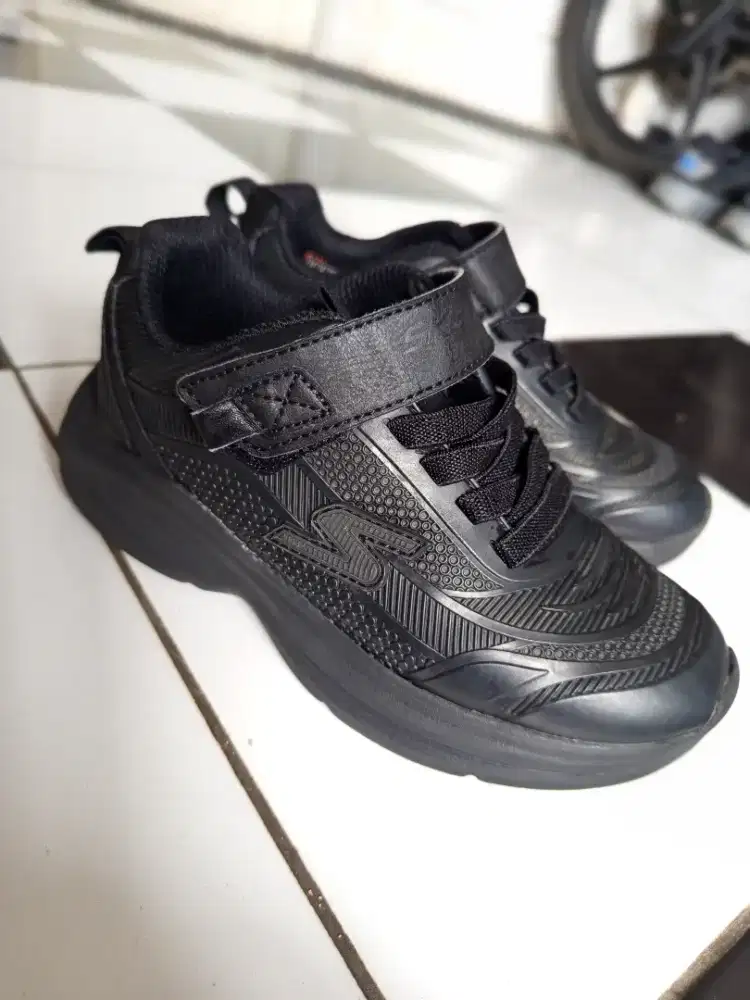 SEPATU ANAK SKECHERS ORIGINAL