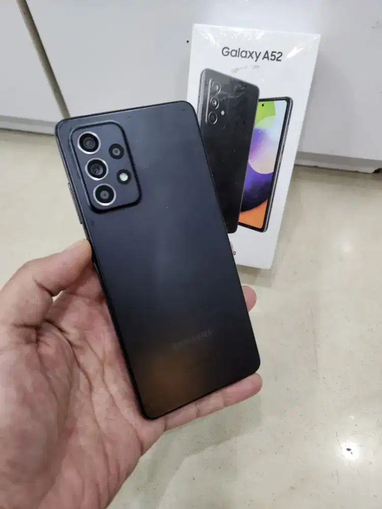 Samsung a52 8/256 resmi Indonesia kondisi mulus