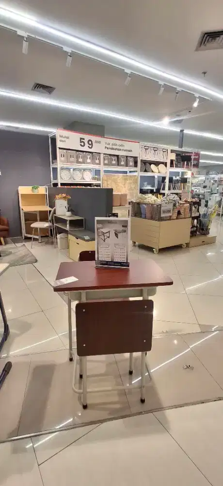 Veda Set Meja Belajar dan Kursi