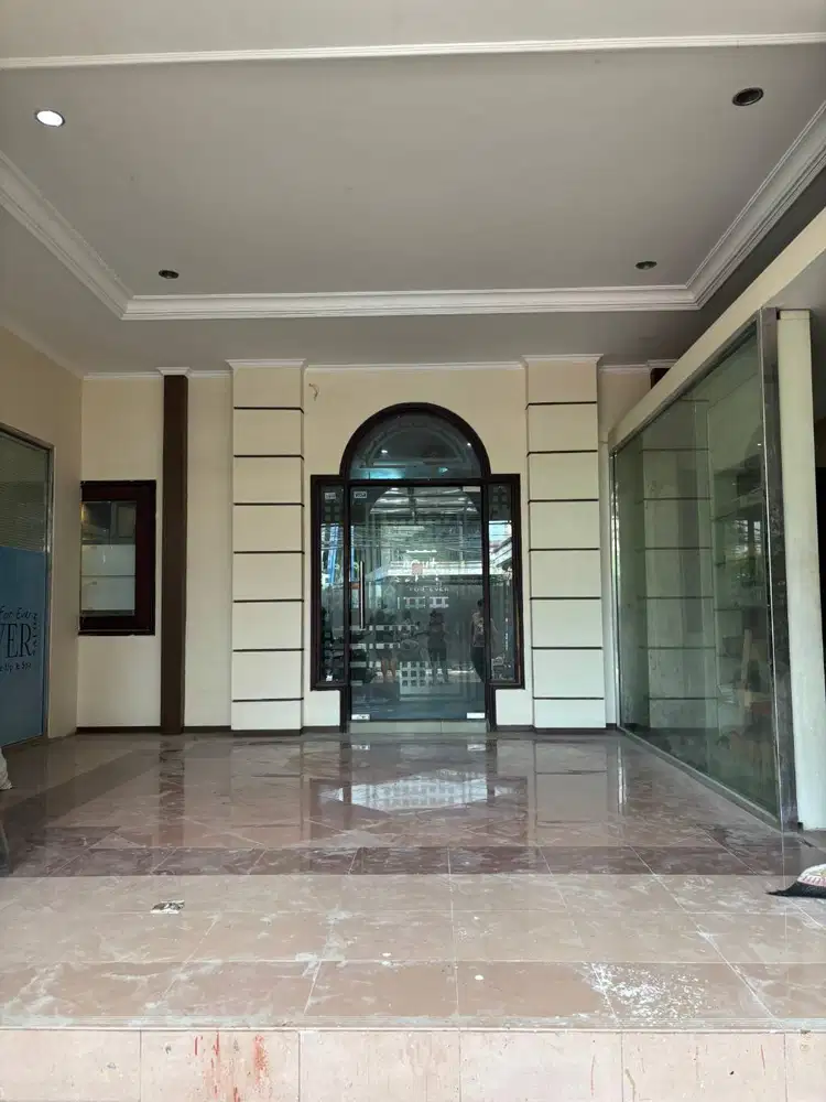 Disewakan / Kerjasama Bangunan Ex. Salon di Surabaya Pusat
