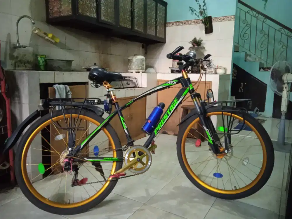Sepeda gunung sakoni prestige full accesories