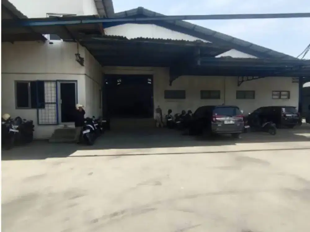 Eks Pabrik, Lokasi Strategis di Genuk Semarang