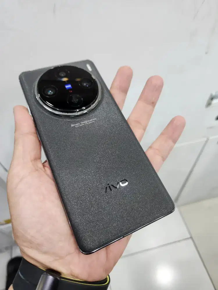 Vivo x100 pro 16/512 kondisi istimewa