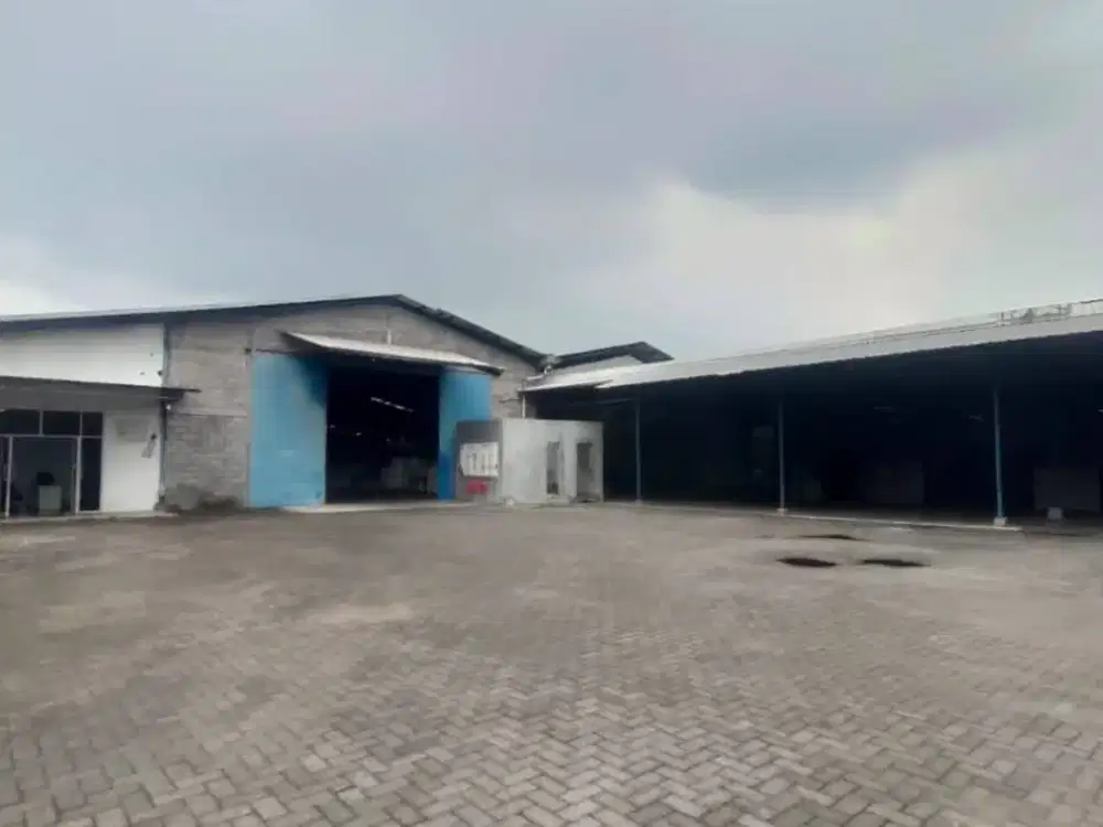 Eks Pabrik Lokasi Strategis di Lawang Malang, Jatim