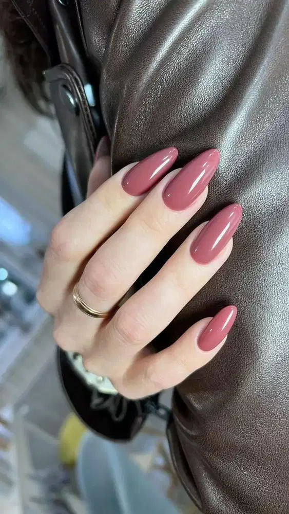 LOKER NAILIST BERPENGALAMAN