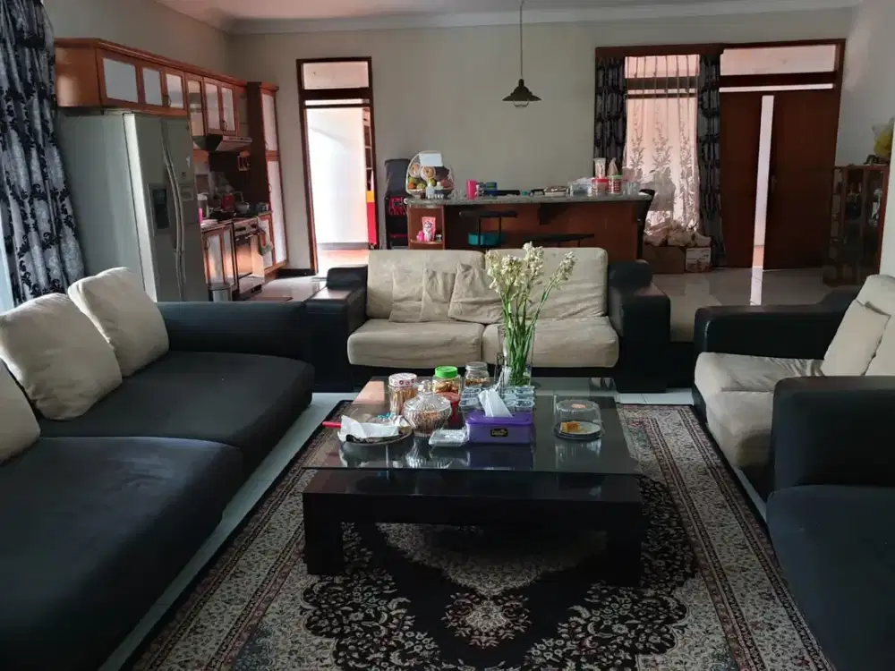 Dijual Rumah Mainroad Arcamanik Untuk Dagang, Bisnis dan Usaha Ref.05261