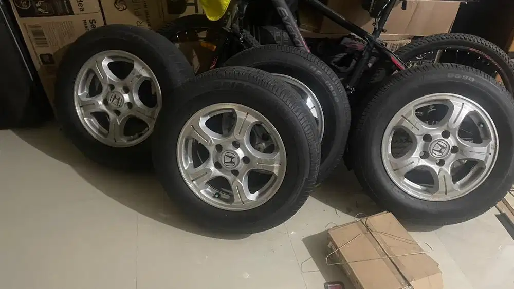 Velg OEM Honda Stream (Rare) R15 5x114