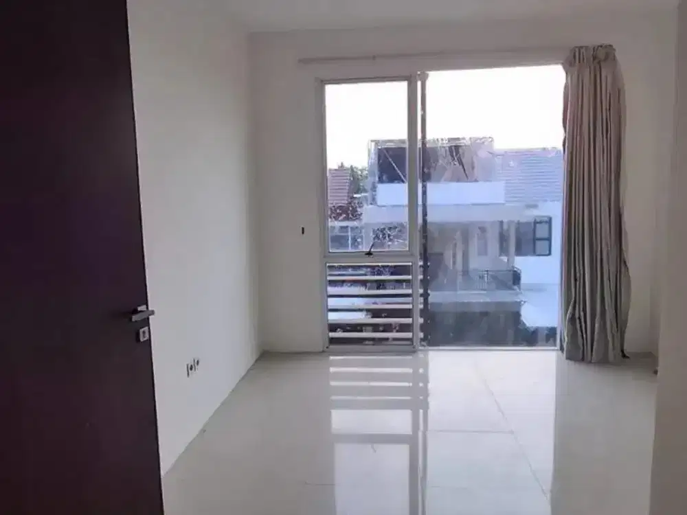 dijual  rumah jual Citra 7, bloomingdale