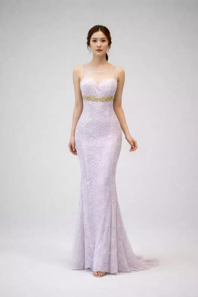 Gaun pesta preloved warna lilac dengan model mermaid