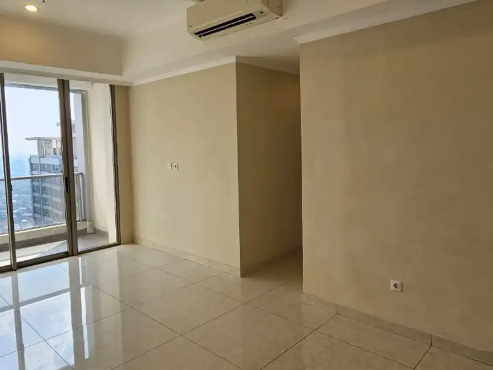 Dijual Apartemen Taman Anggrek Residences 3+1 Bedroom Semi Furnish Bagus