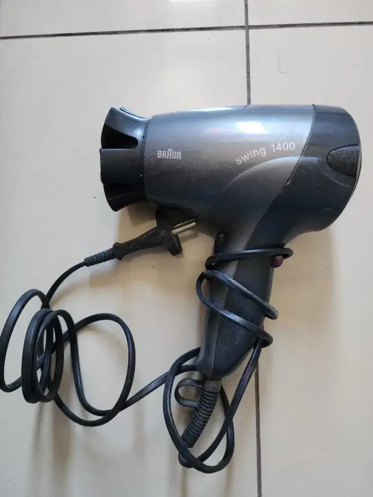 Hairdryer salon Braun Swing 1400