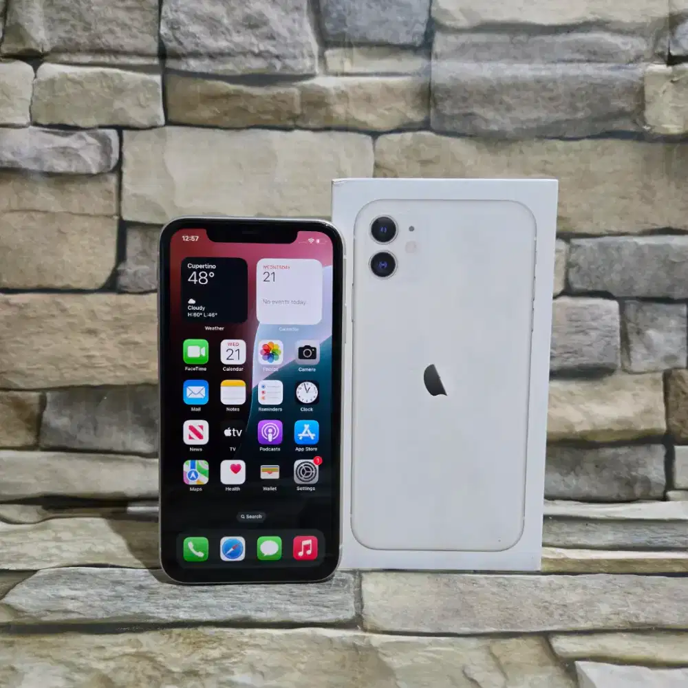 Iphone 11 64Gb Resmi ibox BH 84% Fulset segel mulus 98%