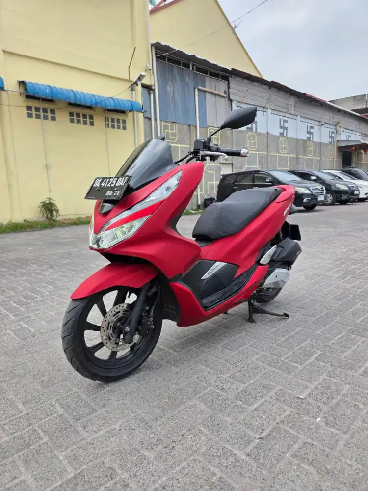 Honda PCX 150 CBS Merah 2018