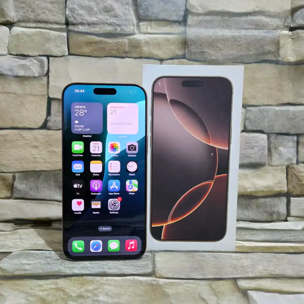 Iphone 16 Pro Max 256Gb Resmi ibox BH 100% Fulset segel mulus 99%