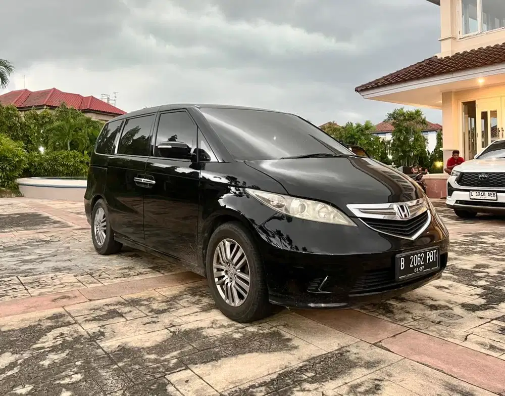 Honda Elysion 3.0 2005 Matic Orian Utuh Terawat Jarang Pakai KM Low