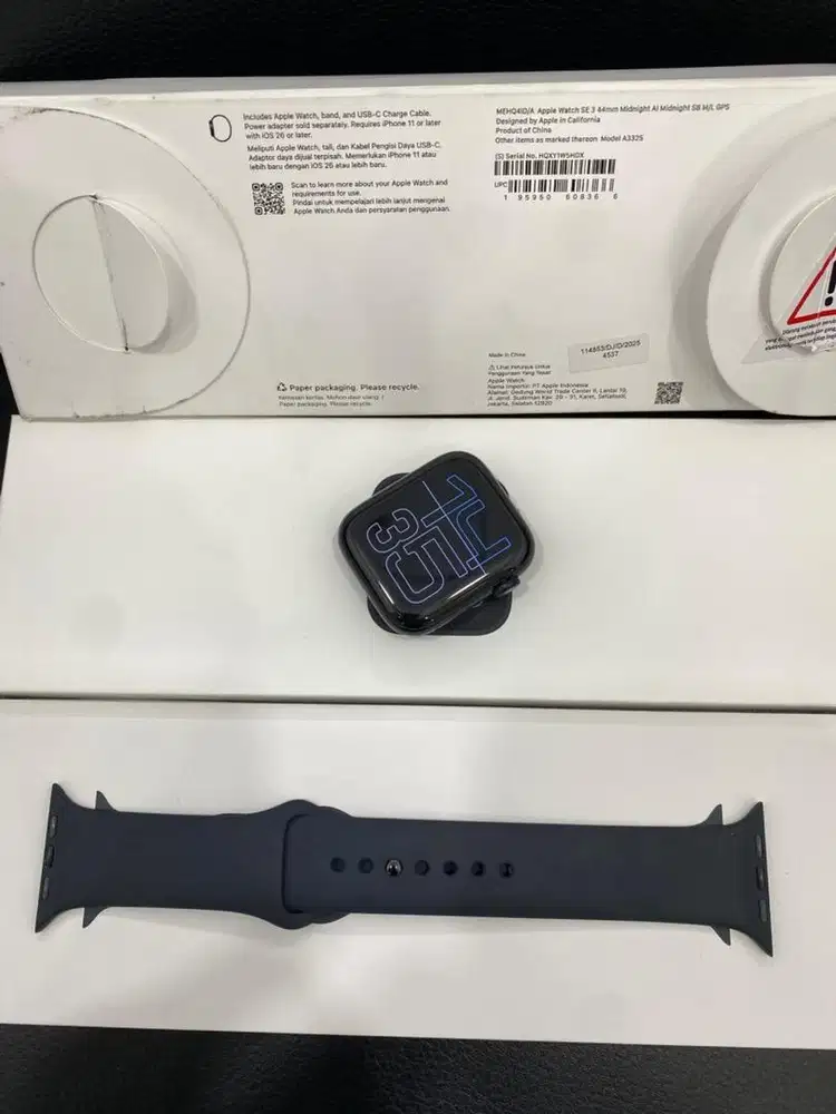 Apple Watch SE 3 , Midnight , 44mm IBox