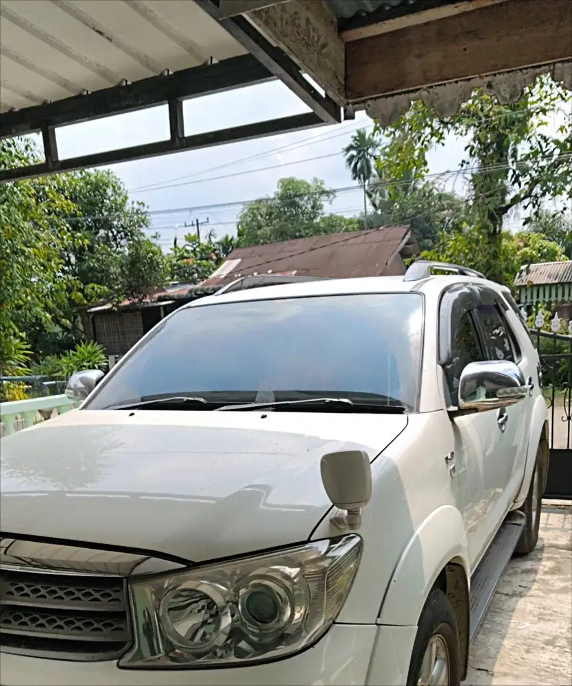 Fortuner 2.5 G diesel matic