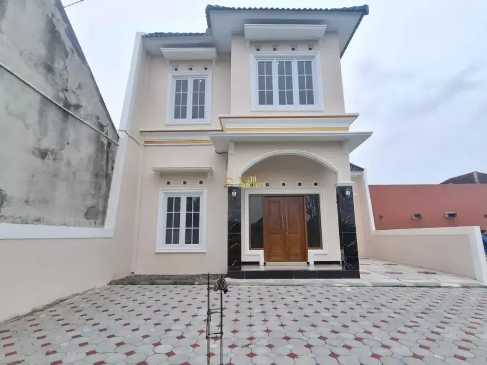 RUMAH 2 LANTAI, SIAP HUNI, 5 MENIT KE KIDS FUN PARK DI BANGUNTAPAN