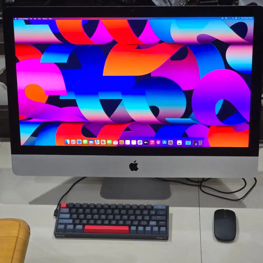 Imac 27inch 5k 2017 kondisi super gress