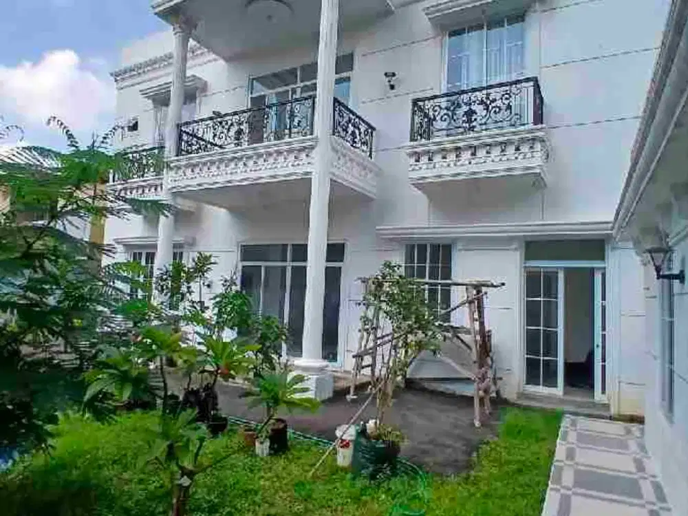 Rumah mewah mandiri New Brand House, unit baru lokasi strategis dekat RS. Mitra keluarga,dekat mall SMS