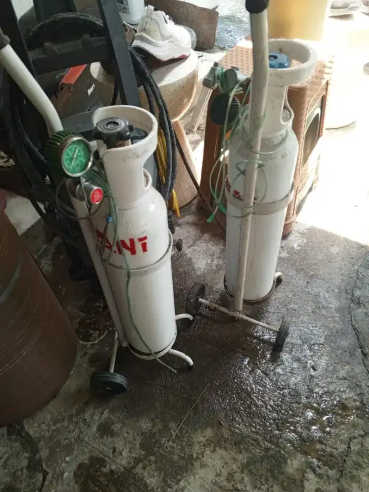 Tabung oksigen sanidata