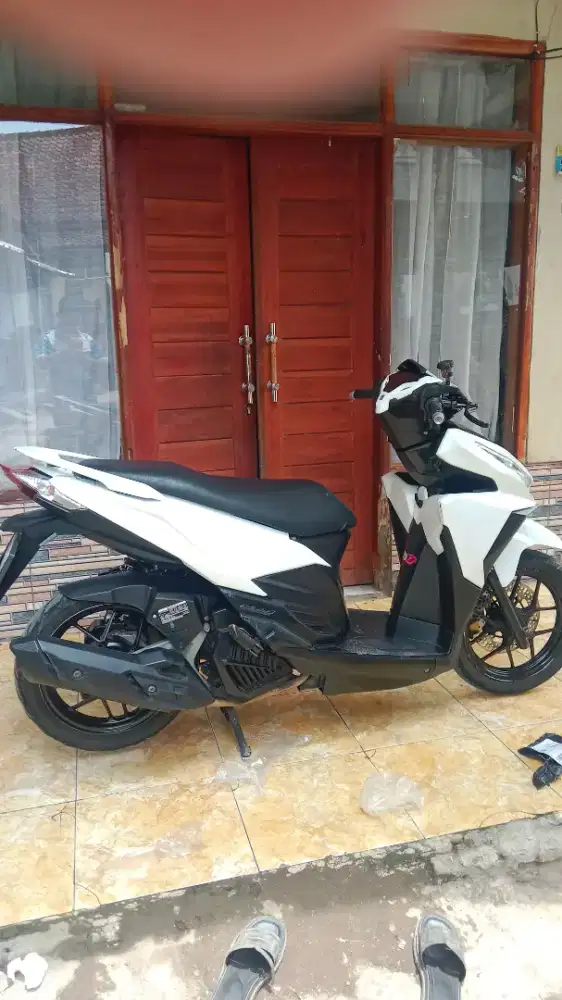 vario 125 led old